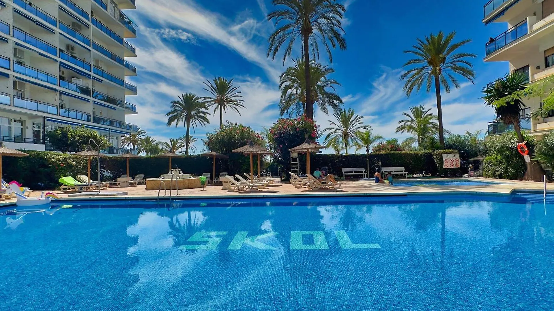 Daire Skol 302 Super One-Bedroom Duplex With Sea Views Marbella